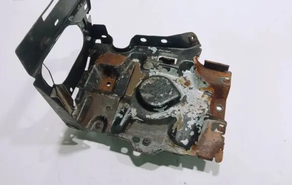 Peugeot 307 Battery box tray 326507P05