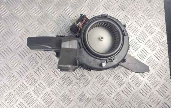 Citroen C4 I Picasso Heater fan/blower 173510000