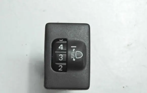 Toyota Verso Headlight level height control switch 84152-0D090