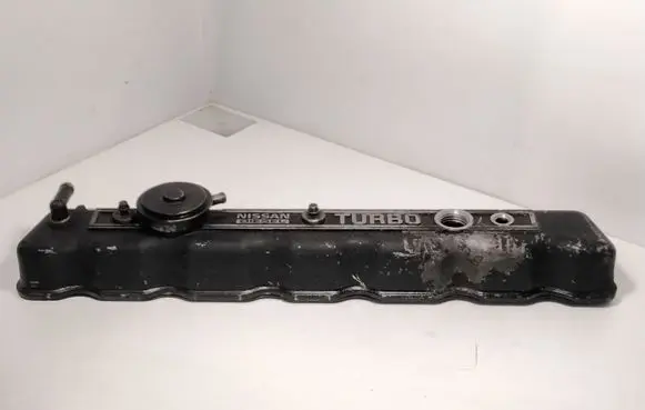 Nissan Patrol 260 Rocker cam cover 