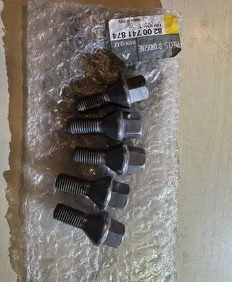 Renault Megane IV Nuts/bolts 8200741874