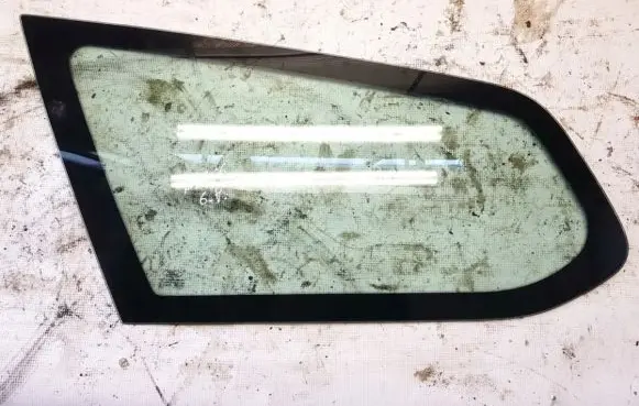 Ford Focus Rear side window