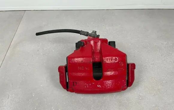 Volkswagen Jetta VI Front brake caliper GLI