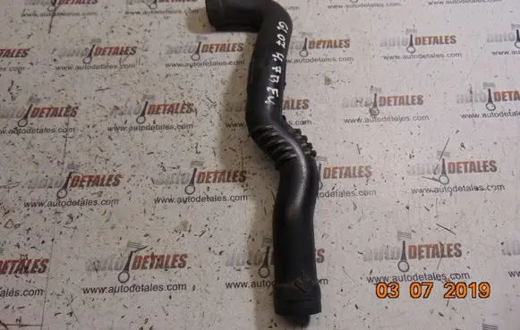 Mercedes-Benz GL X164 Engine coolant pipe/hose A2731420083