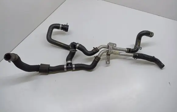 Audi Q7 4M Engine coolant pipe/hose 4M0819377N