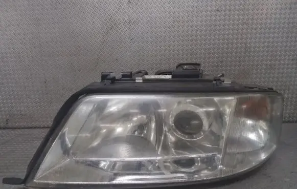 Audi A6 S6 C5 4B Headlight/headlamp 205378D1
