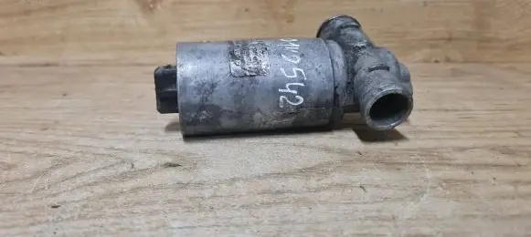 Volvo 850 Idle control valve (regulator) 0280140542