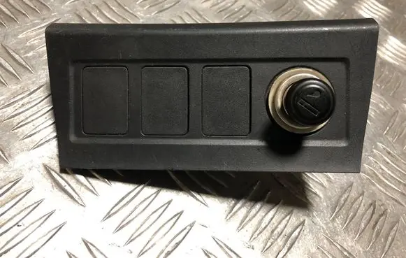 Toyota RAV 4 (XA30) Cigarette lighter 5544942011