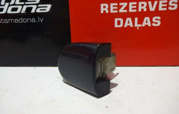 Audi A2 Front door exterior handle/bracket 3B4839879