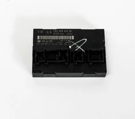 Volkswagen Golf V Central body control module 1K0959433BL