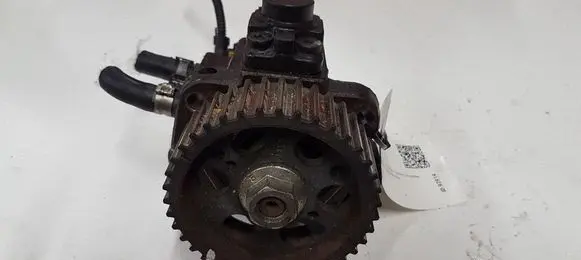 Opel Insignia A Fuel injection high pressure pump 0445010193 55571005 1002822