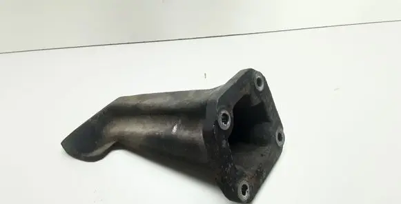 BMW X5 E53 Engine mounting bracket 6761564