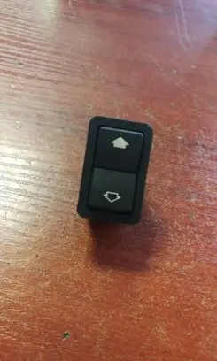 BMW 7 E38 Electric window control switch 8368974