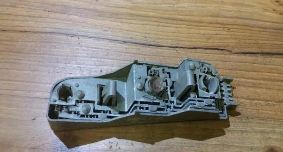Ford Fiesta Tail light bulb cover holder 89fg13n004ba