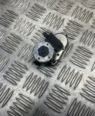 BMW 5 E39 Air flap motor/actuator 5399533380