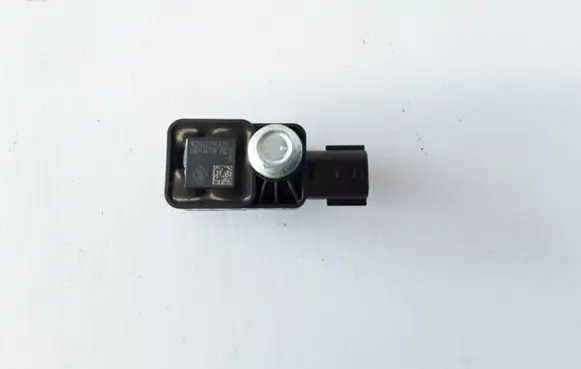 Renault Fluence Airbag deployment crash/impact sensor 8201279378