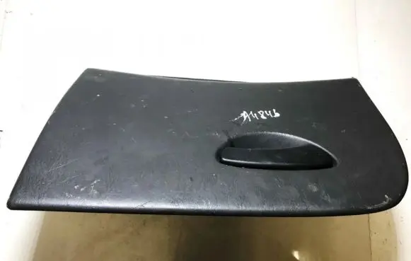 Ford Focus Glove box 98aba06024a
