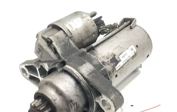 Skoda Octavia Mk2 (1Z) Starter motor