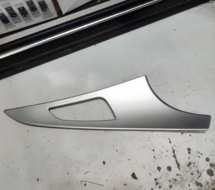 Audi A6 S6 C7 4G Front door trim bar 4G0867410