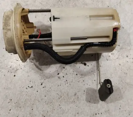 Fuel level sensor