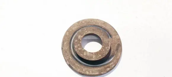 Skoda Octavia Mk2 (1Z) Front coil spring rubber mount 1k0512149b
