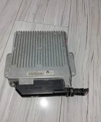 Renault Clio I Engine control unit/module ECU 7700108455