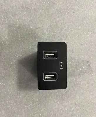 Hyundai Tucson IV NX4 USB socket connector 96125N9500NNB
