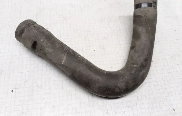 Ford Transit Engine coolant pipe/hose