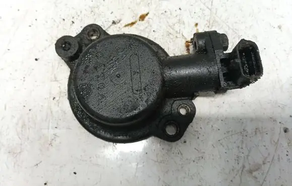 Volvo S40, V40 Camshaft position sensor 8627354