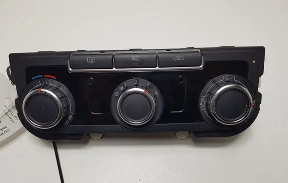 Volkswagen Golf VI Climate control unit 3C8907336