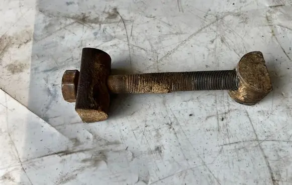 Opel Frontera B Front coil spring