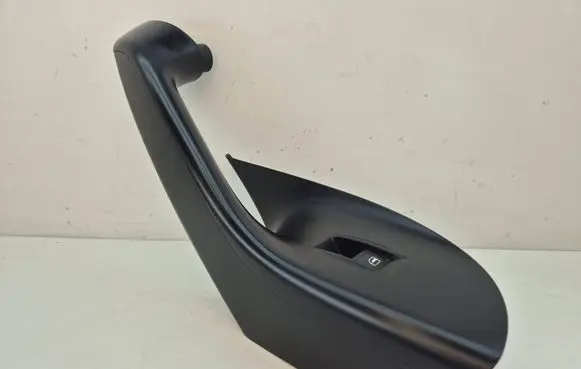 Volkswagen PASSAT B6 Rear door handle trim 3C4867180A 3C4867372A