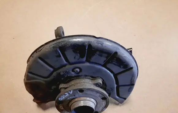 Volkswagen Golf V Front wheel hub spindle knuckle
