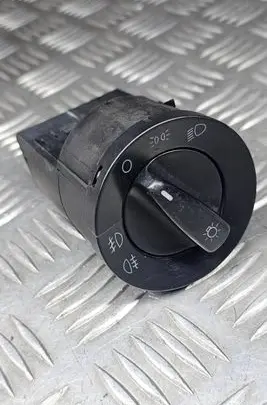 Volkswagen PASSAT B6 Light switch 1C0941531A