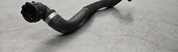Mercedes-Benz E W213 Engine coolant pipe/hose A2135017400