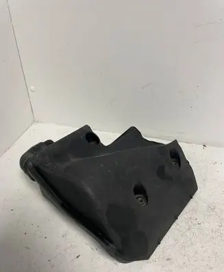 Mercedes-Benz A W168 Vacuum air tank A1661400087 81094082 2900302889