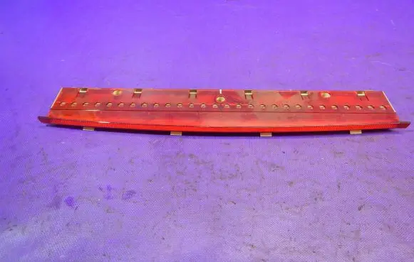 Audi A8 S8 D3 4E Third/center stoplight 4E0945097