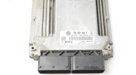 Volkswagen Touareg II Engine control unit/module 7P0907401F