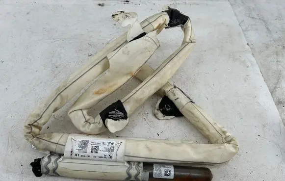 BMW 1 F20 F21 Roof airbag 7221045 618344100 84722104512