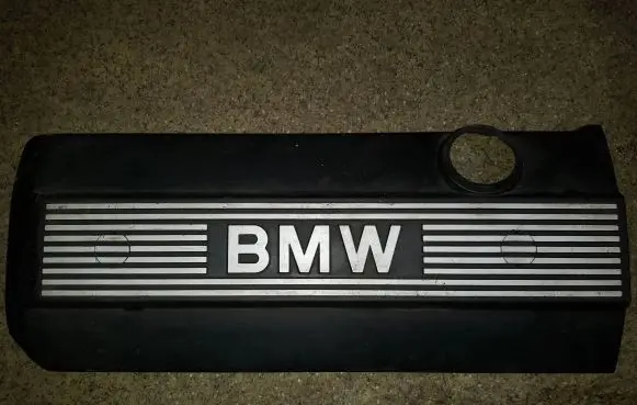 BMW 5 E39 Engine cover (trim) 11121710781
