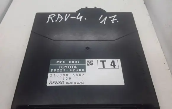 Toyota RAV 4 (XA40) Other control units/modules 8922142300 2380005882