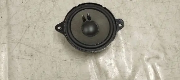 Audi RS5 Rear door speaker 8w0035303