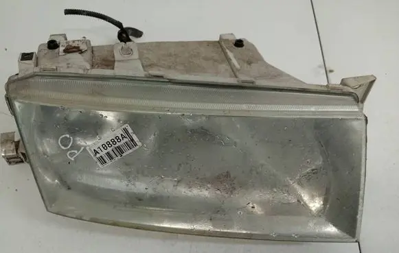 Skoda Octavia Mk1 (1U) Headlight/headlamp 1U1941016L