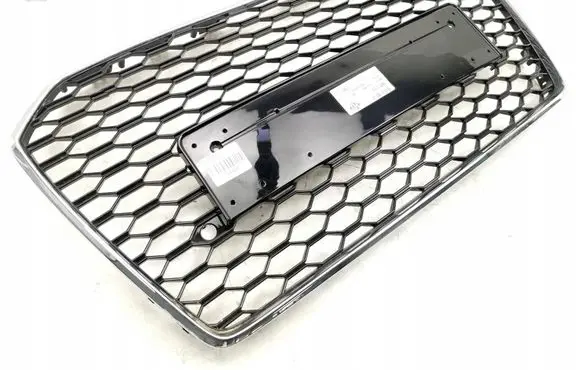 Audi A6 C7 Front bumper upper radiator grill 1028141