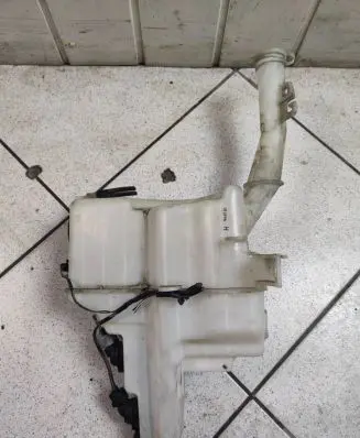 Mazda CX-9 Windshield washer fluid reservoir/tank EG2267480