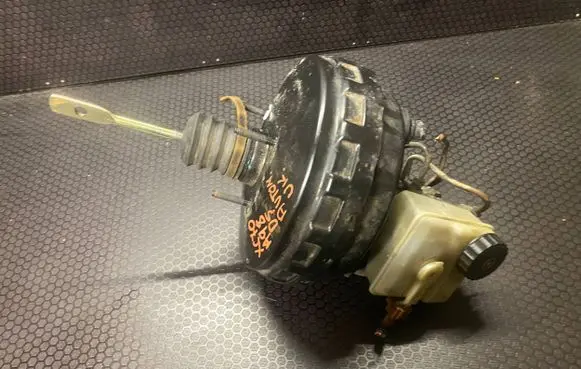Volvo XC70 Brake booster P30665454 03785960024