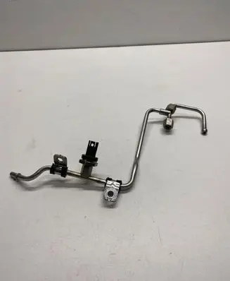 BMW M4 F82 F83 Fuel main line pipe 7622231