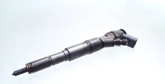 BMW 5 E60 E61 Fuel injector 0445110216 7793836