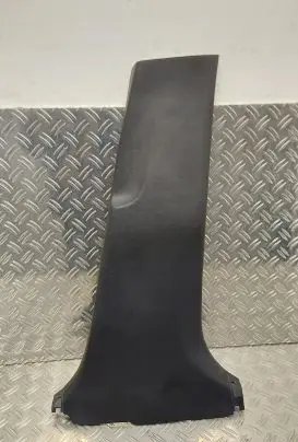 Toyota Yaris (B) pillar trim (bottom) 624130D190 624130D200