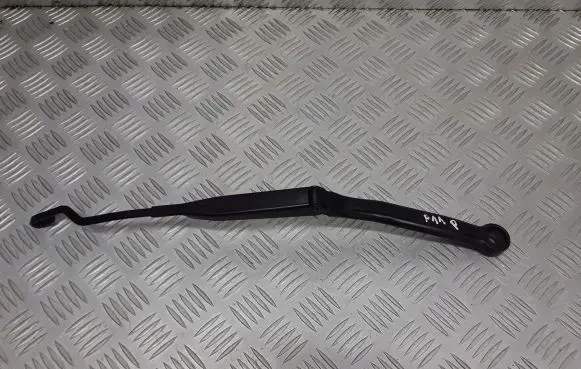 Nissan Primera Front wiper blade arm 183259